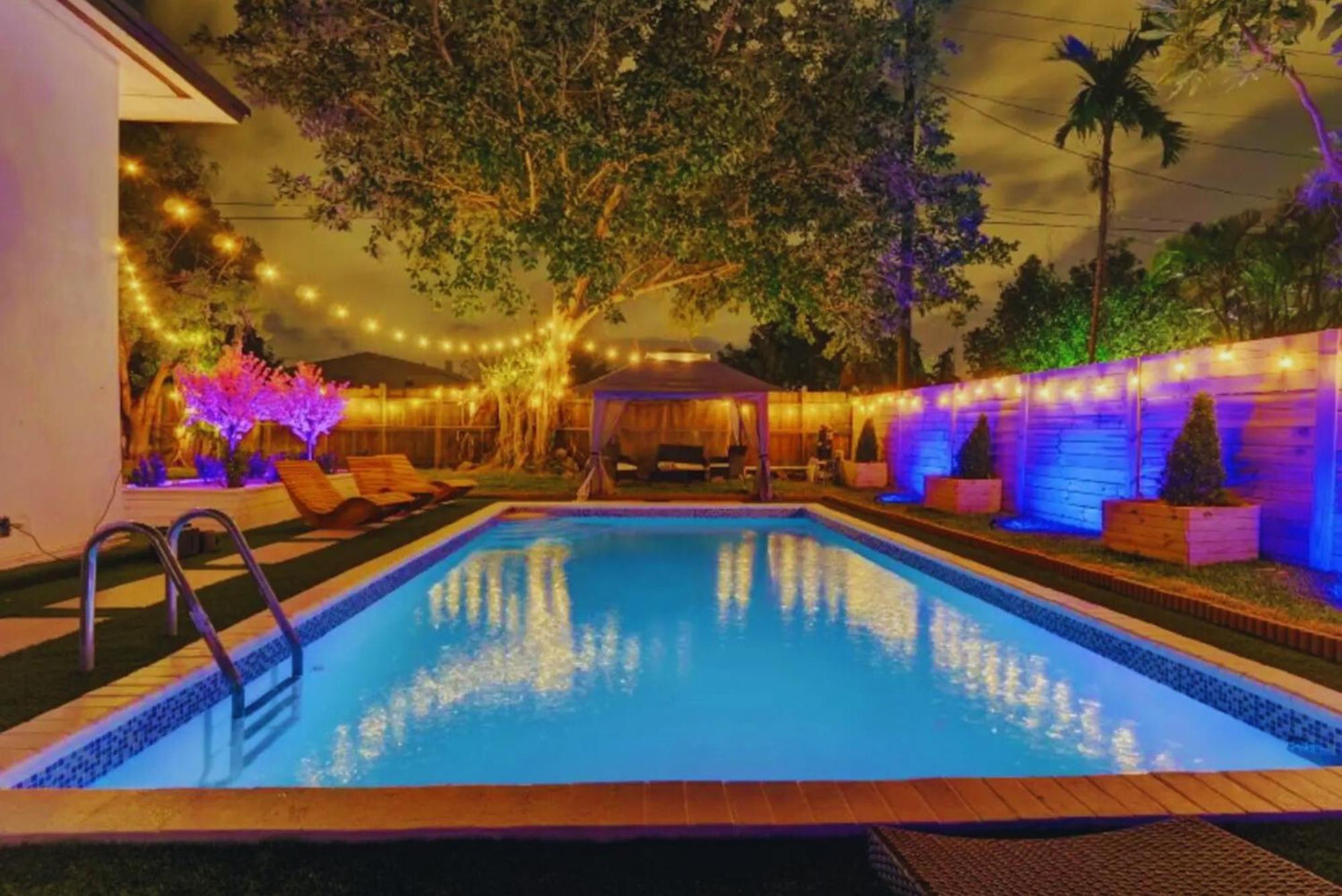 Flaming House With Cinema, Pool & Chill Area Villa Miami Exterior photo